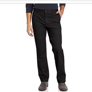 Dockers black slim fit khaki D1